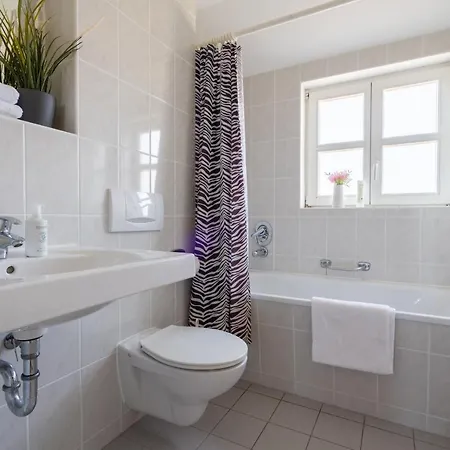 Rugana - Klassik Mit 2 Schlafzimmern Und Terrasse C54 Dranske