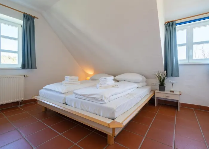 Rugana - Klassik Mit 2 Schlafzimmern Und Terrasse C54 * Dranske